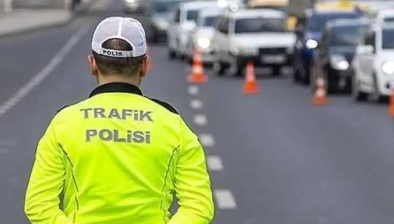 Cumartesi Günü İstanbul'da Hangi Yollar Trafiğe Kapalı Olacak?