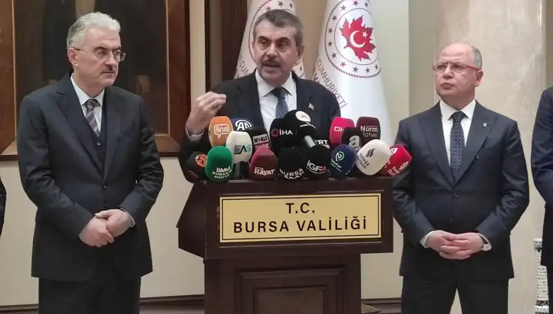 Hükümetten Protestolarla İlgili Sert Uyarı: Çalışanlara Yaptırım Gelebilir