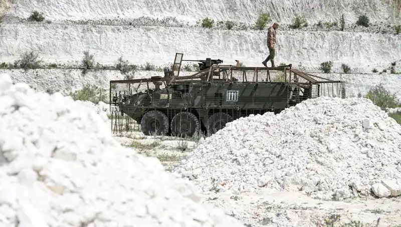 Ukrayna, ABD'li Yetkiliyi Mektup ile Bakanlığa Çağırdı: Mühimmat Kesintisinin Riskleri