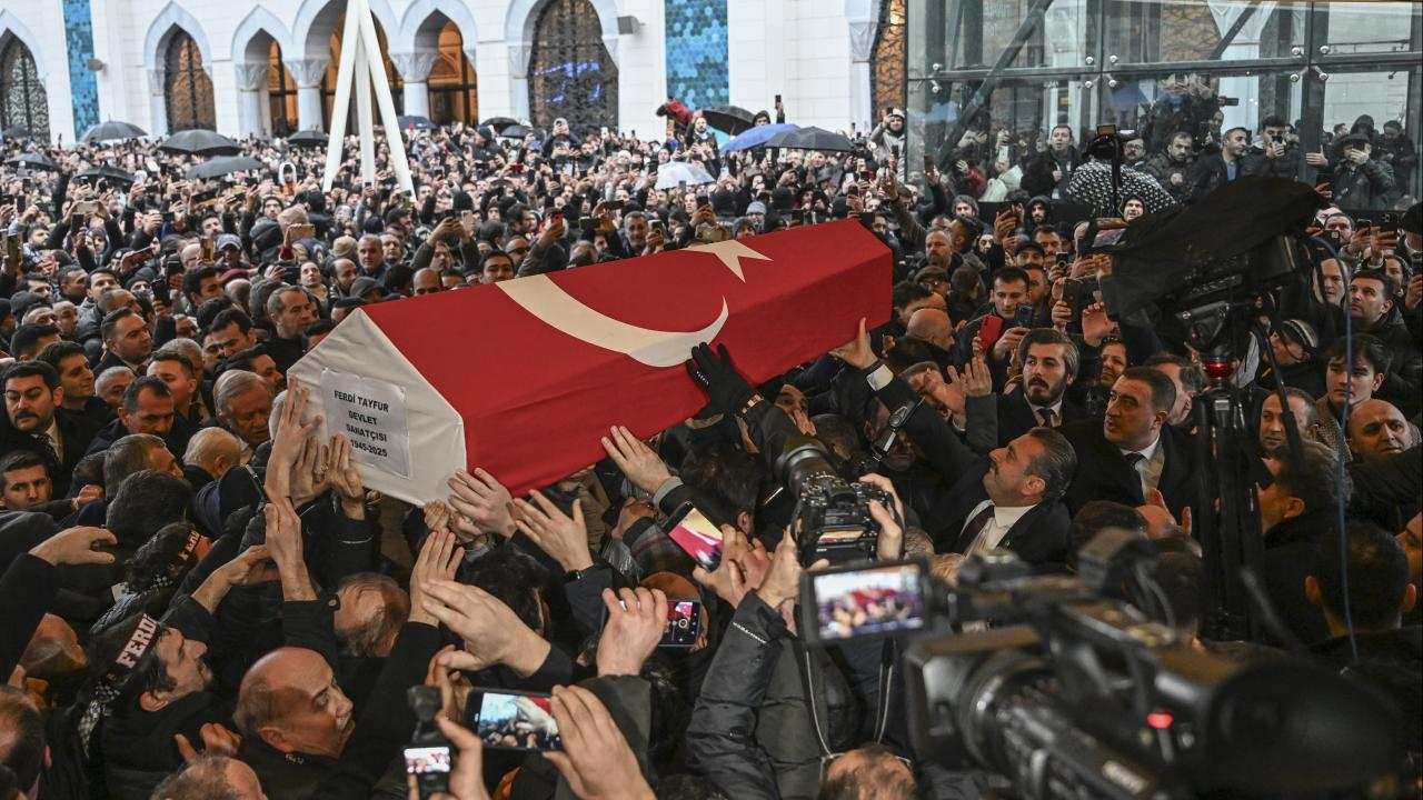 Türk Sinemasının Efsane İsmi Ferdi Tayfur'u Kaybettik
