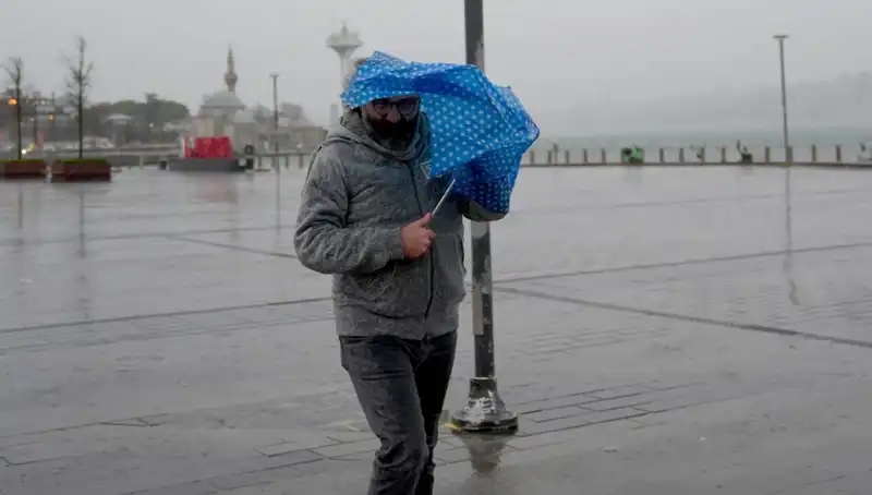 Meteoroloji’den Sarı Kodlu Uyarı: 14 İl İçin Yağış ve Fırtına Bekleniyor