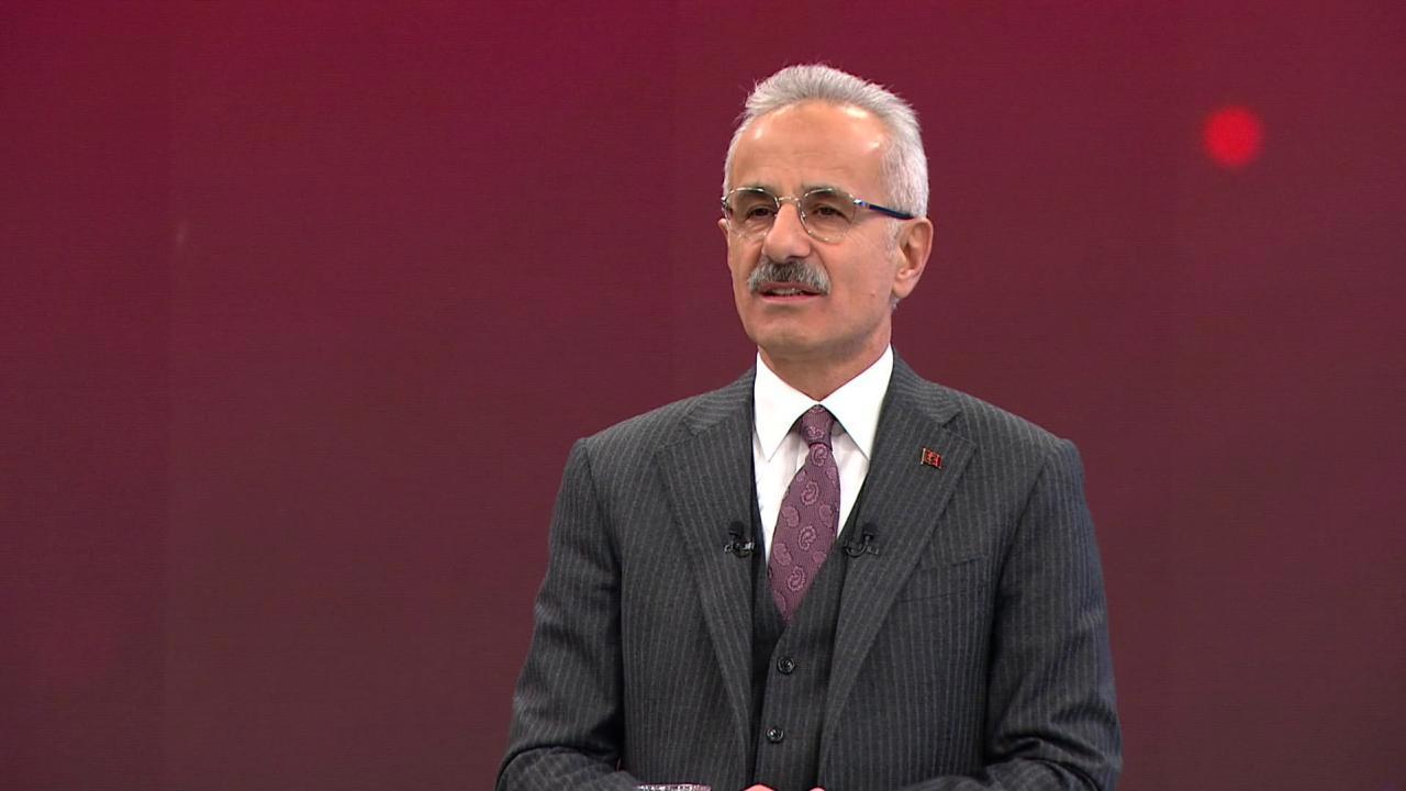 Bakan Uraloğlu: Sosyal Medyaya Düzenleme Hazırlığında
