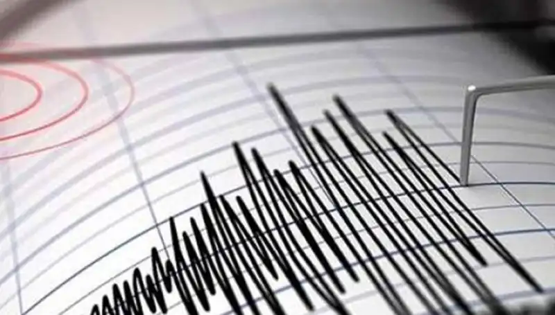 Sındırgı'da Şok Eden Deprem: 4,3 Büyüklüğünde Sarsıntı Hissetti